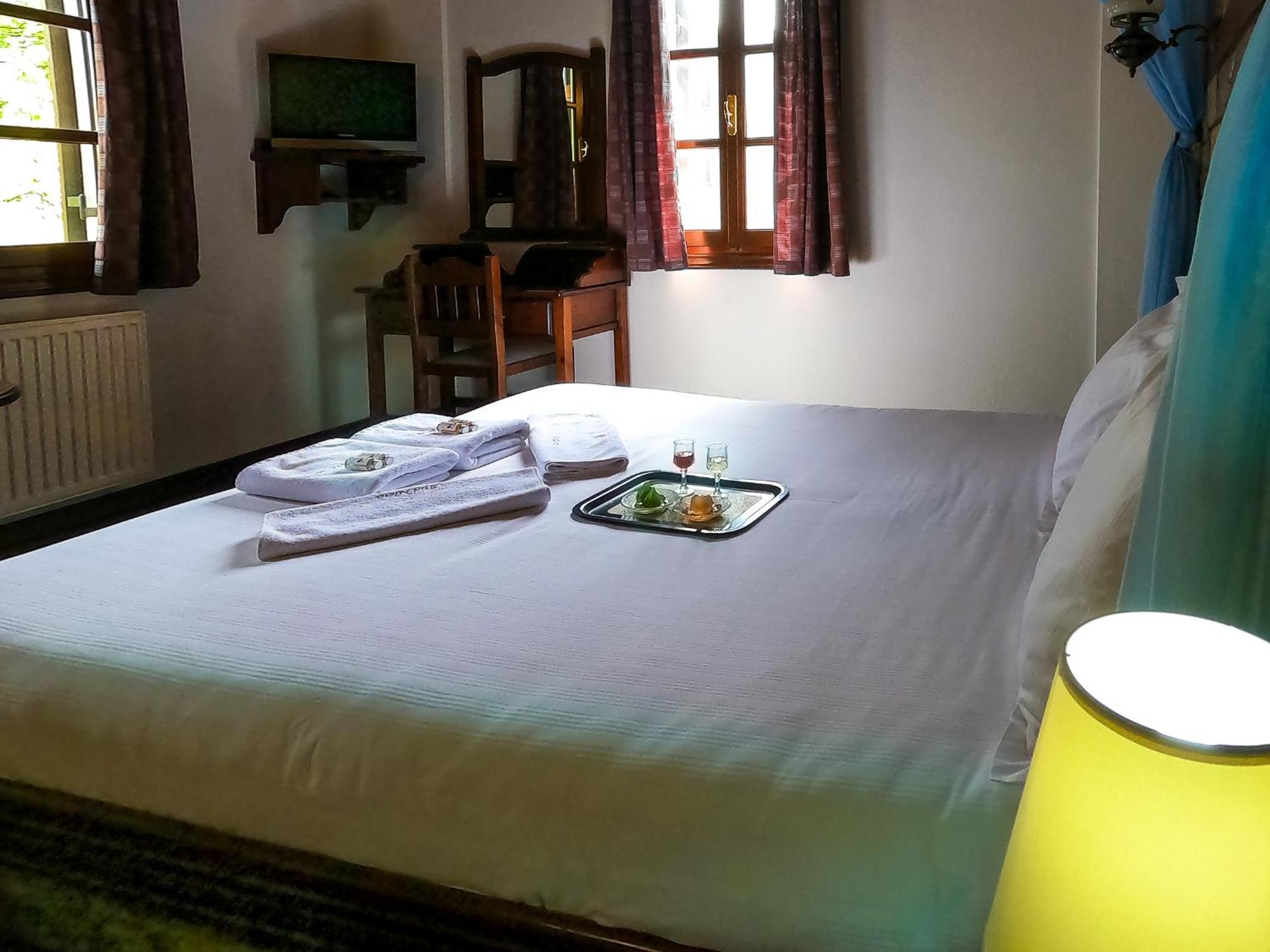טסגרדה Amalthia Traditional Guesthouse חדר תמונה