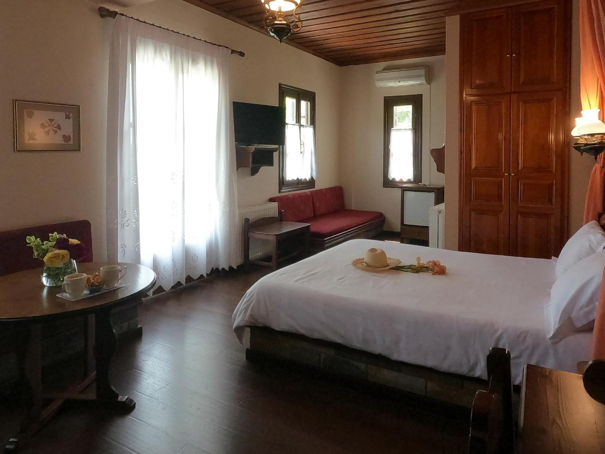 טסגרדה Amalthia Traditional Guesthouse חדר תמונה