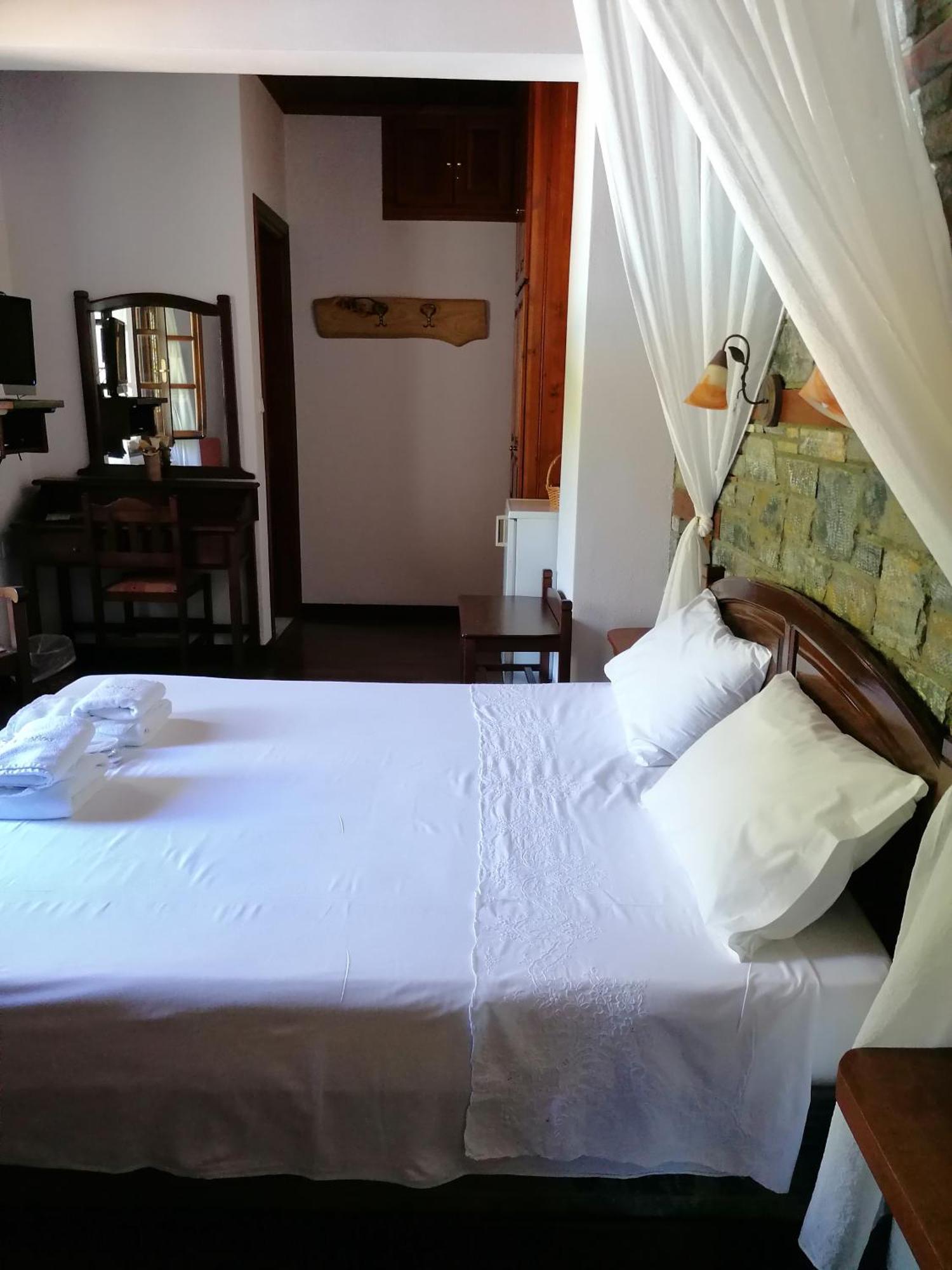 טסגרדה Amalthia Traditional Guesthouse חדר תמונה